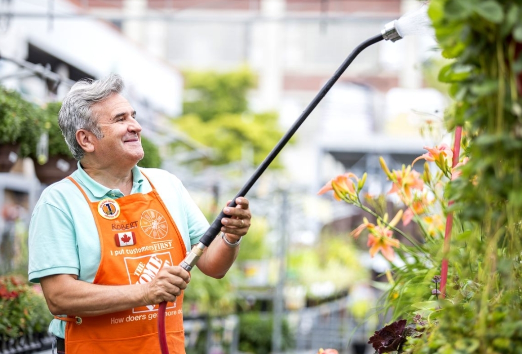 Home Depot Canada Mission, Benefits, and Work Culture