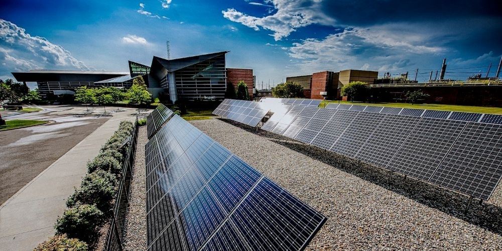 Hemlock Semiconductor Mission, Benefits, and Work Culture