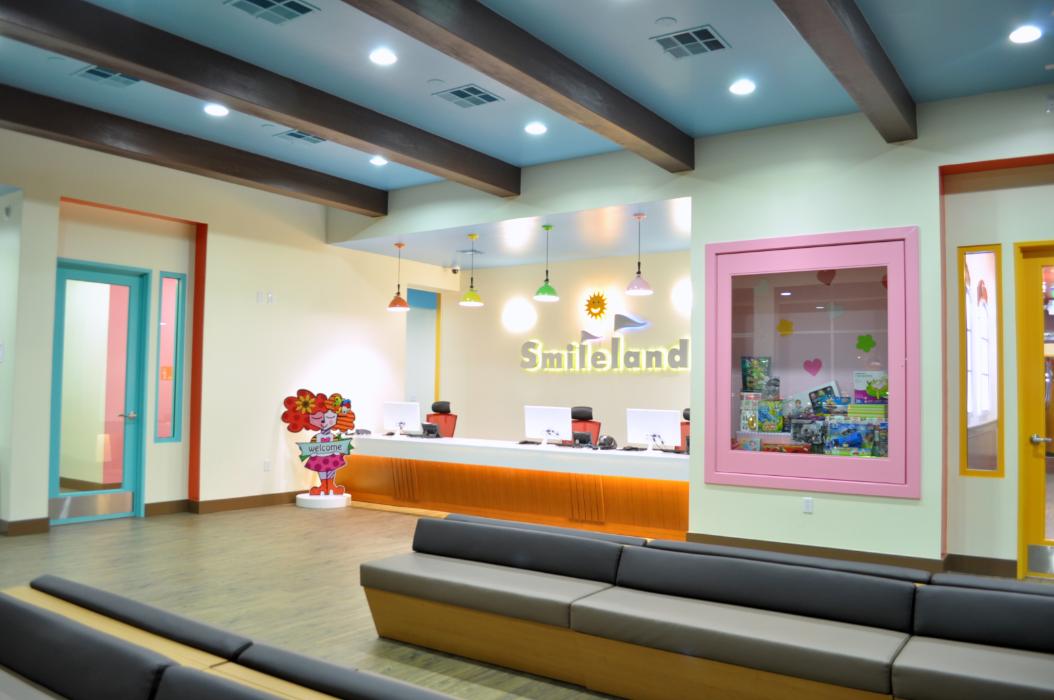 Smileland Dental Careers and Employment