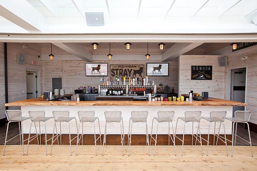 The Stray Dog Bar and Grill Mission, Benefits, and Work Culture