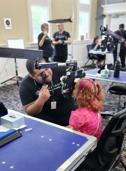 Sunglass Hut Mission, Benefits, and Work Culture