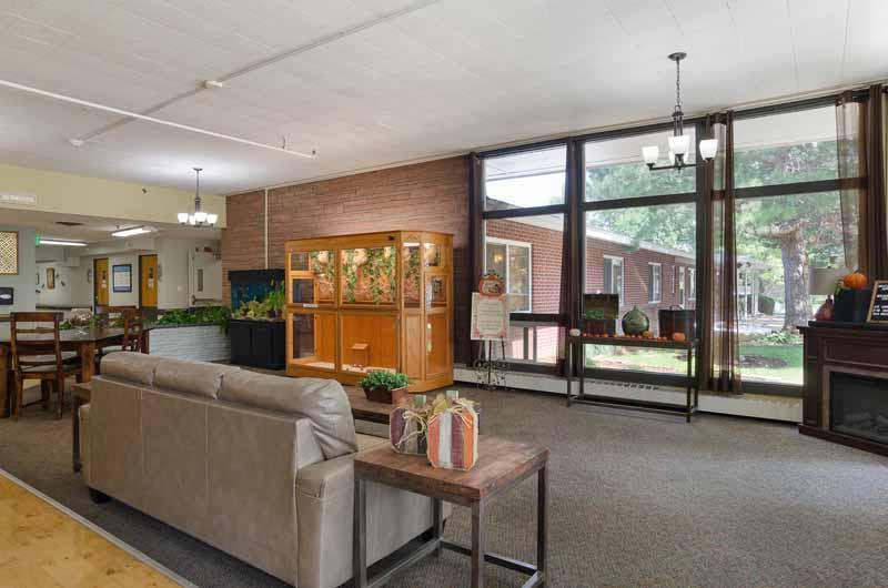 Applewood Living Center Mission, Benefits, and Work Culture