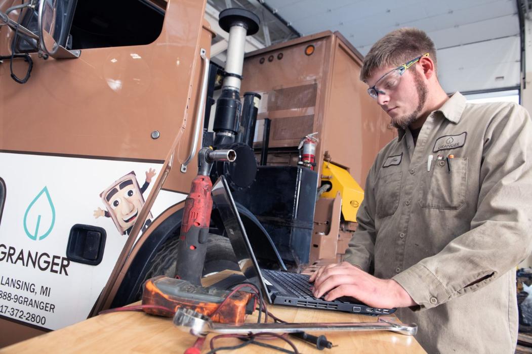 Granger Waste Services Mission, Benefits, and Work Culture