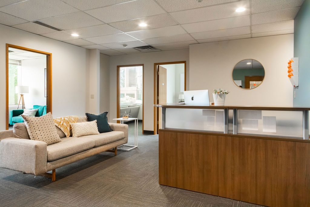 Mindful therapy group near me