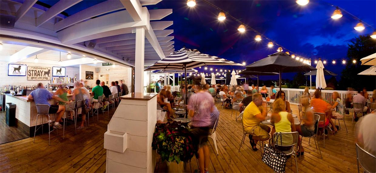 The Stray Dog Bar and Grill Mission, Benefits, and Work Culture