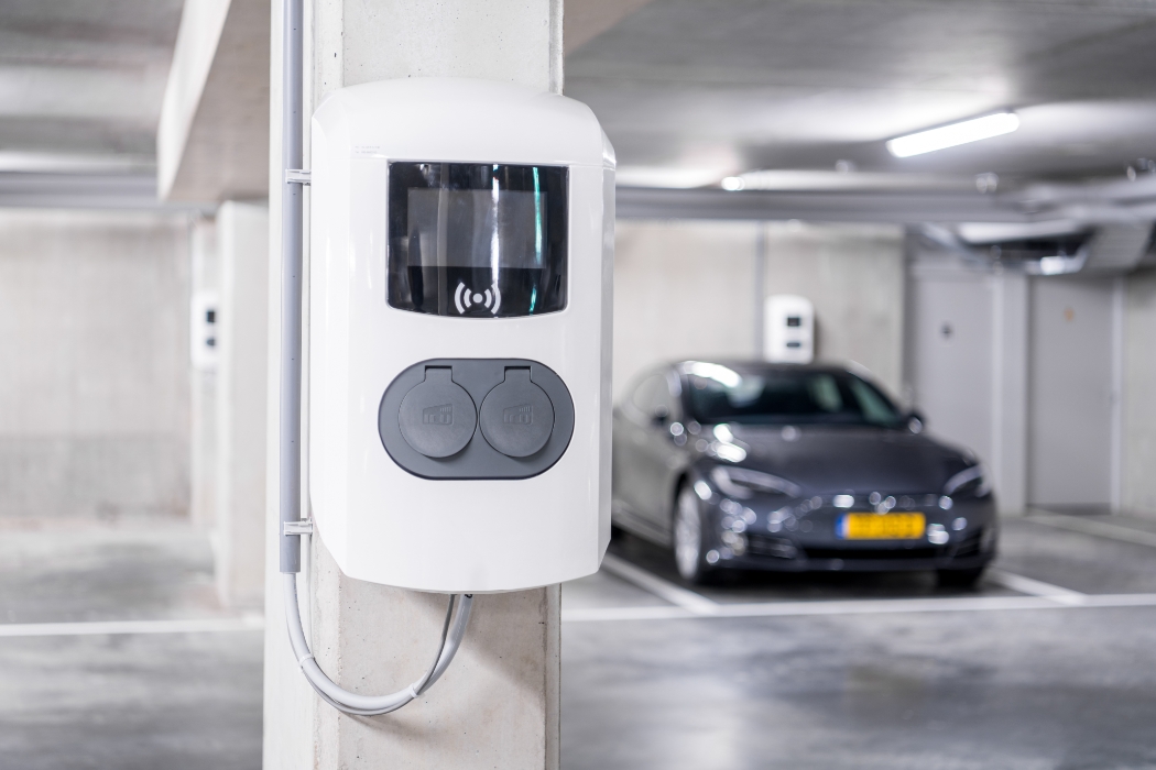 Een voorbeeld van een laadpaal van Alfen 