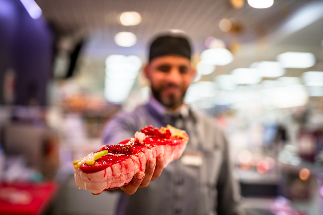 Ficeler, découper avec dextérité, préparer et présenter avec art est votre passion ? 