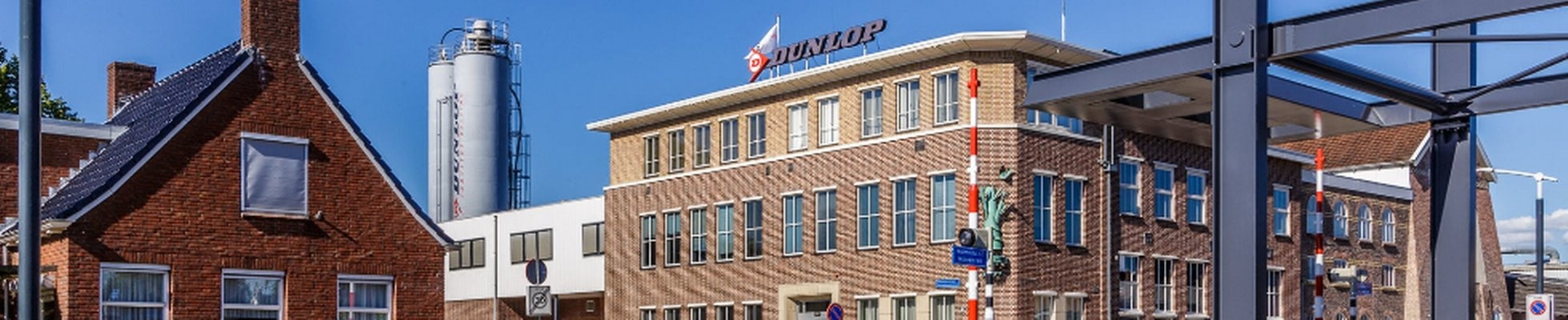 Dunlop Conveyor Belting logo