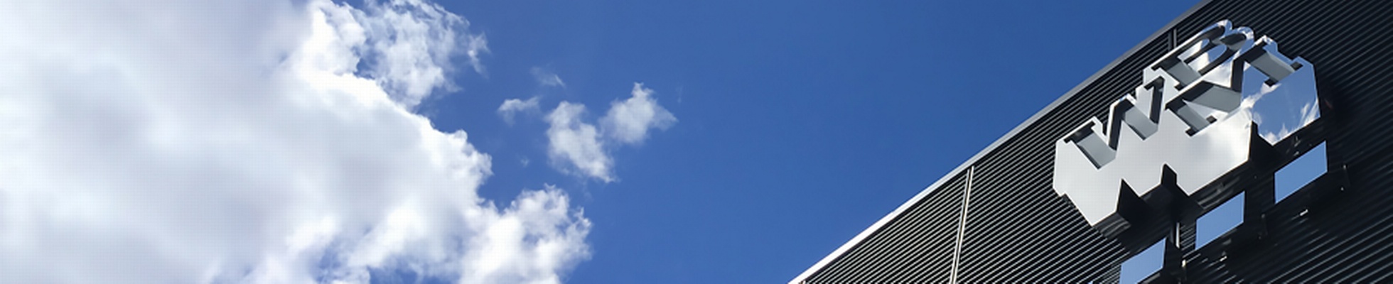 Company banner showing Visual Corporation branding