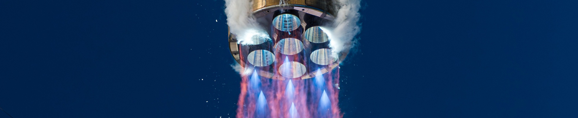 Company banner showing Visual Corporation branding