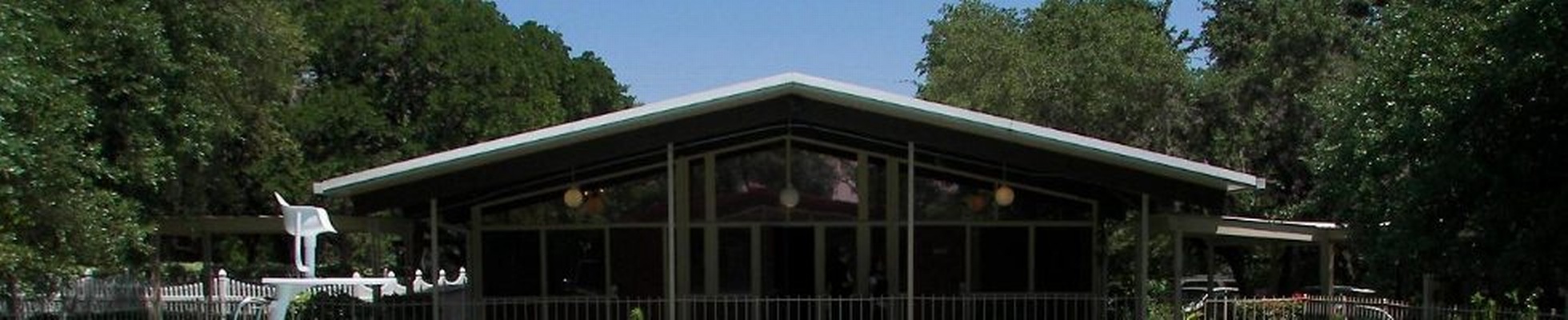 Company banner showing Visual Corporation branding