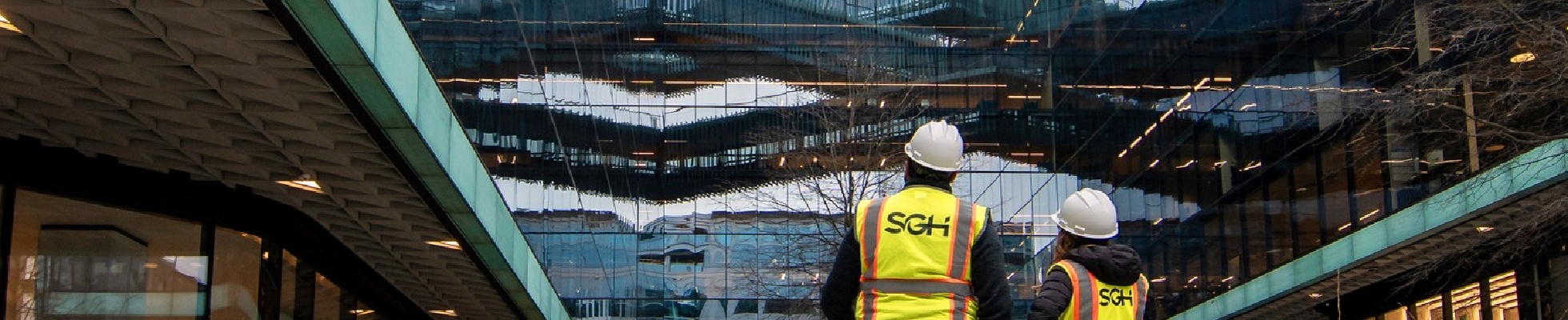 Company banner showing Visual Corporation branding