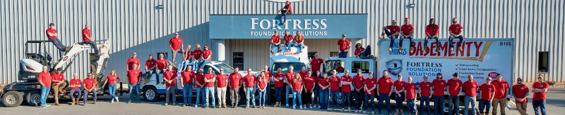 Company banner showing Visual Corporation branding