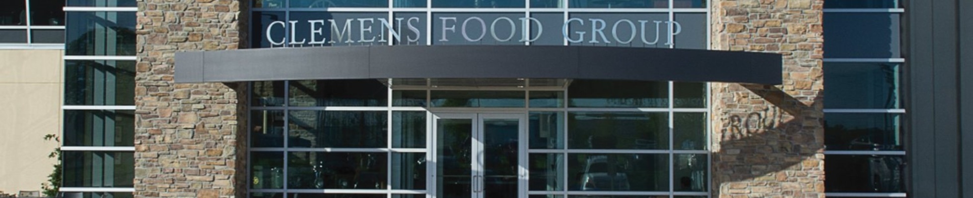 Company banner showing Visual Corporation branding