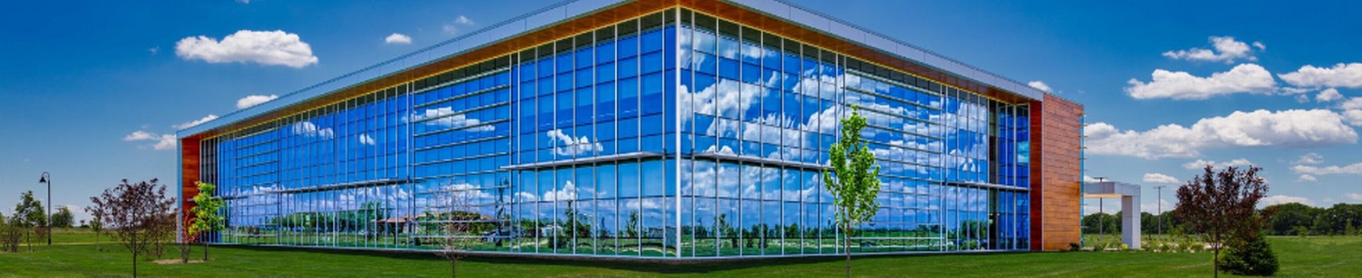 Company banner showing Visual Corporation branding