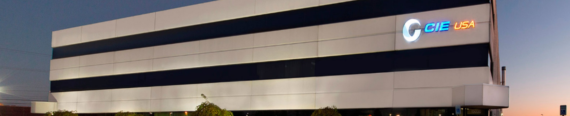 Company banner showing Visual Corporation branding