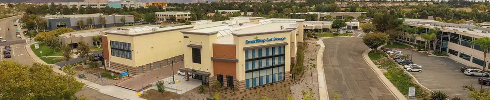 Company banner showing Visual Corporation branding