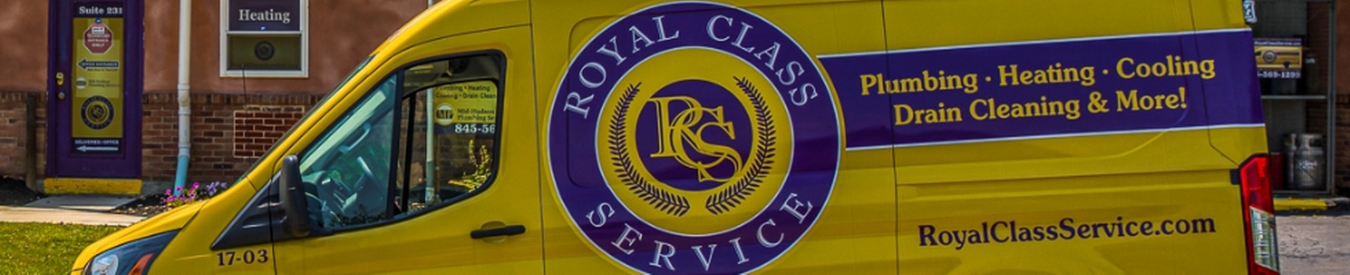 Company banner showing Visual Corporation branding