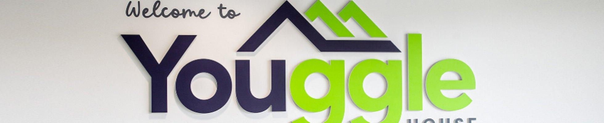 Company banner showing Visual Corporation branding