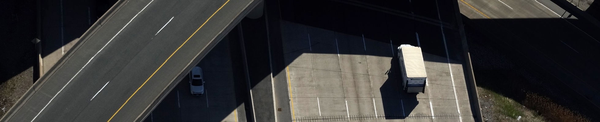 Company banner showing Visual Corporation branding