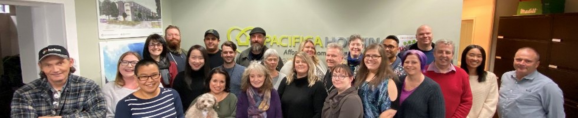 Company banner showing Visual Corporation branding