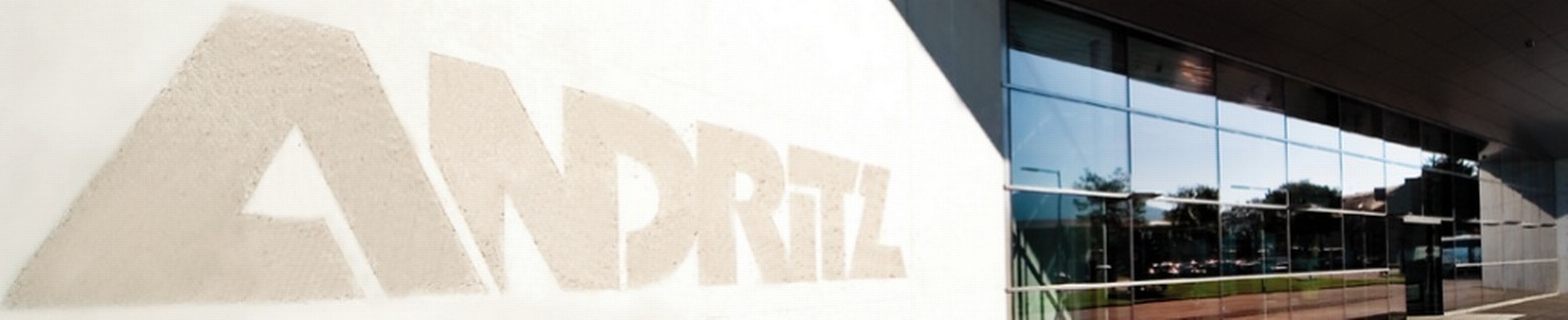 Company banner showing Visual Corporation branding