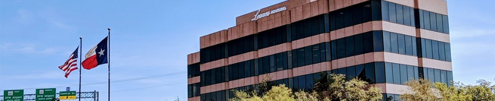 Company banner showing Visual Corporation branding
