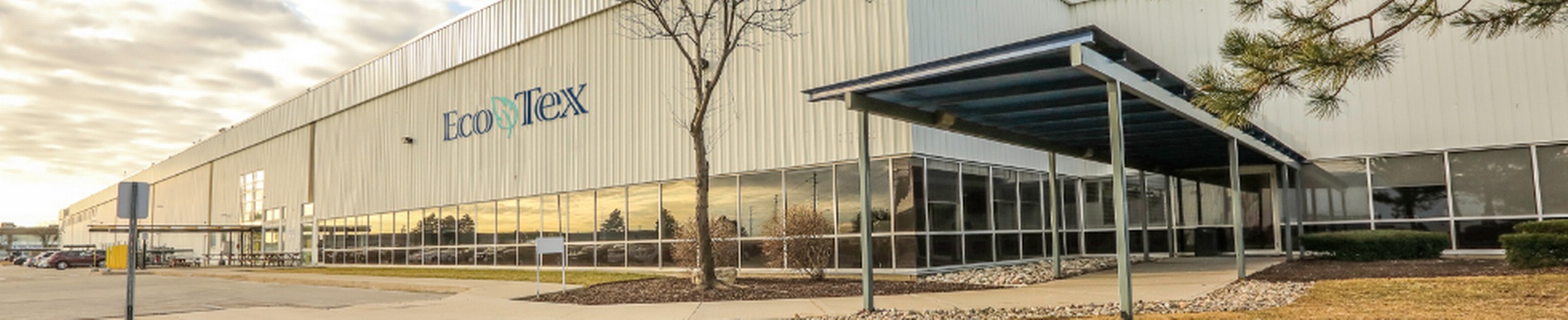 Company banner showing Visual Corporation branding