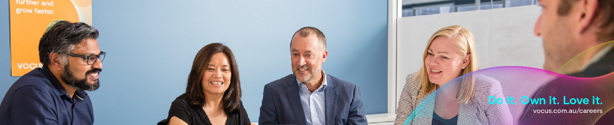 Company banner showing Visual Corporation branding
