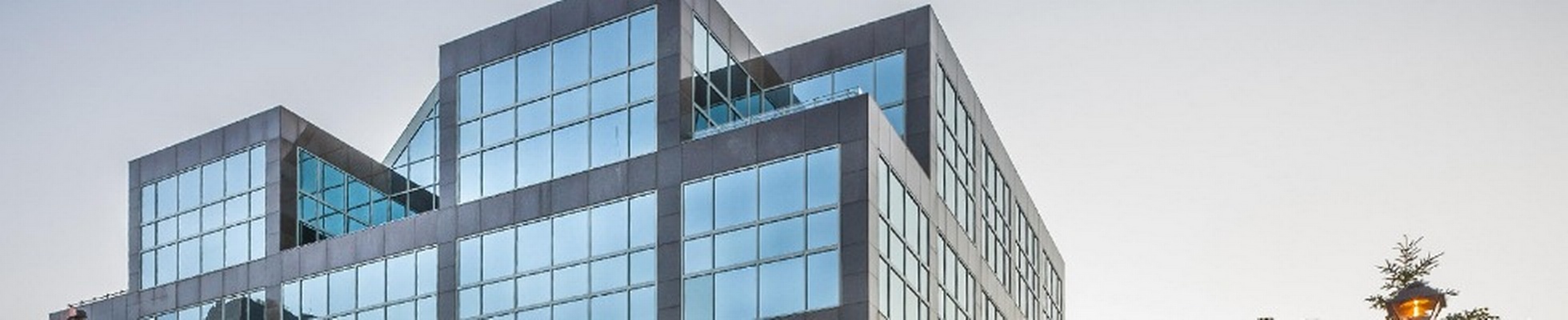 Company banner showing Visual Corporation branding