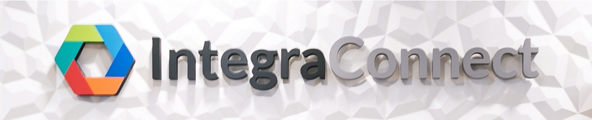 Company banner showing Visual Corporation branding