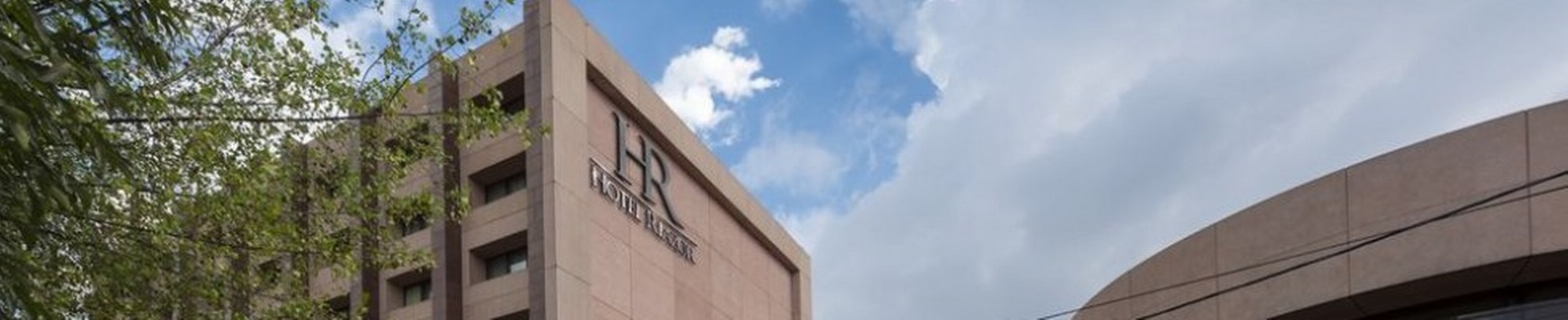 Company banner showing Visual Corporation branding