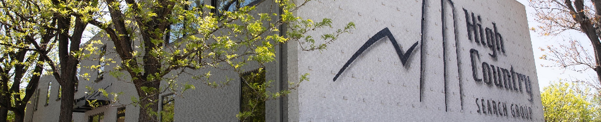 Company banner showing Visual Corporation branding