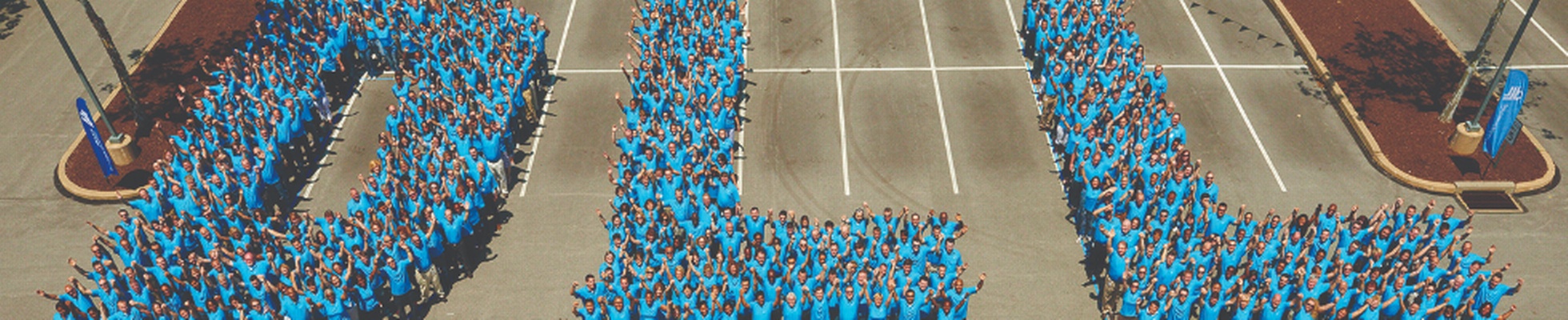 Company banner showing Visual Corporation branding