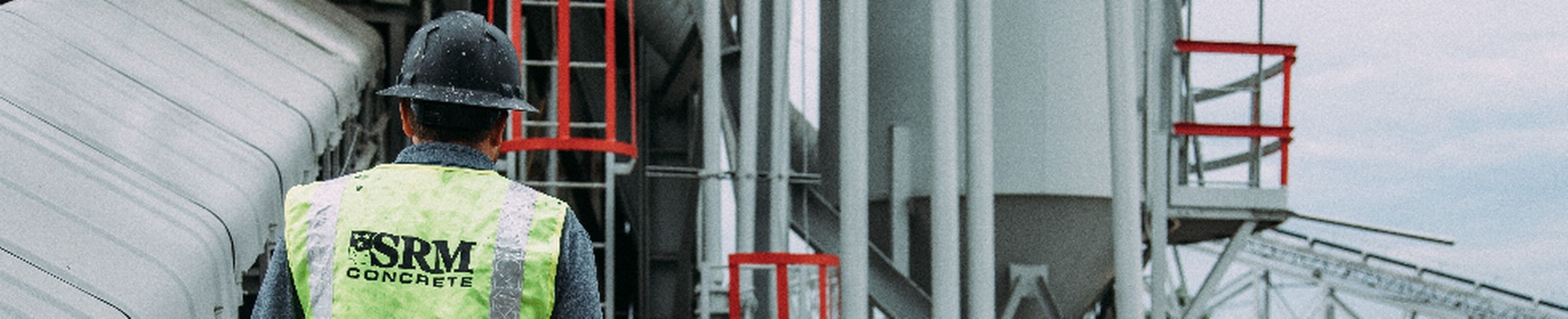 Company banner showing Visual Corporation branding