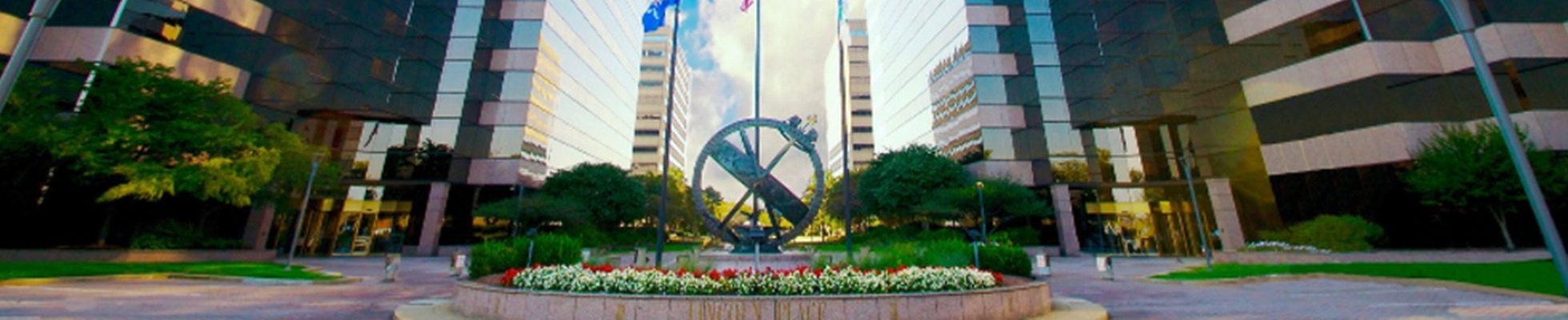 Company banner showing Visual Corporation branding