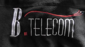 B TELECOM logo