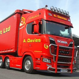 A Davies Transport Ltd logo