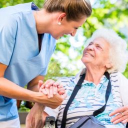 Advantage Home Care Roseburg, Or. logo